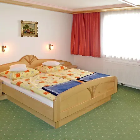 Salzmannhof 210w